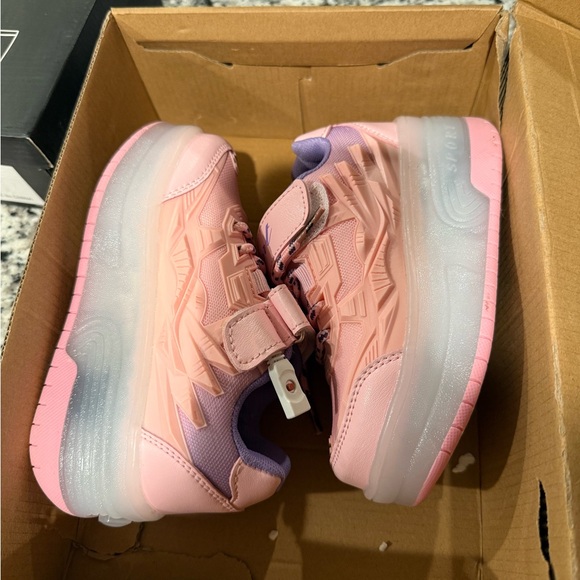 Kids Pink and Purple Light Heely Shoes - Picture 1 of 8